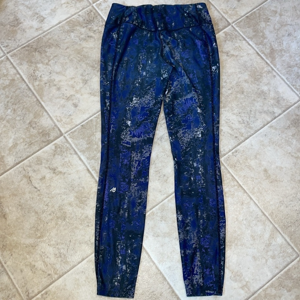 Lot of 4 Size Small Leggings.  MUUV, Jockey, Eddie Bauer, Glyder.‎ - Picture 14 of 16